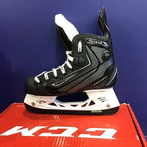 Junior New CCM RibCor Titanium Hockey Skates Regular Width Size 2.5