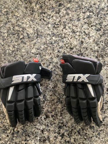 Used Player's STX 12" Rzr Lacrosse Gloves
