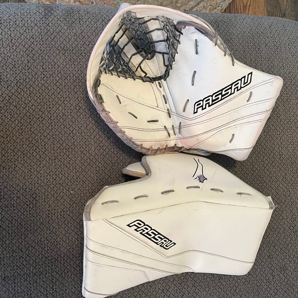Passau intermediate glove and blocker (full right)