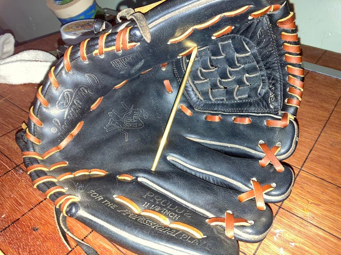 Infield 11.5" Heart of the Hide Baseball Glove