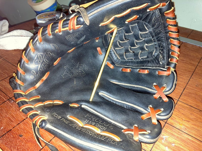 Infield 11.5" Heart of the Hide Baseball Glove