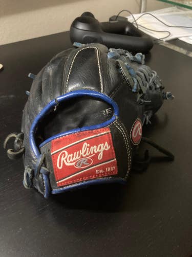 FOR SALE Used Rawlings Right Hand Throw Outfield Mark of a Pro Baseball Glove 11.75"