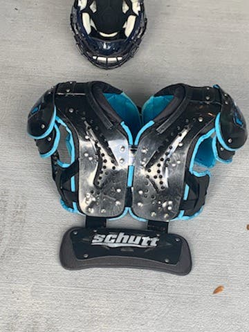 Used Small PRO Shoulder Pads
