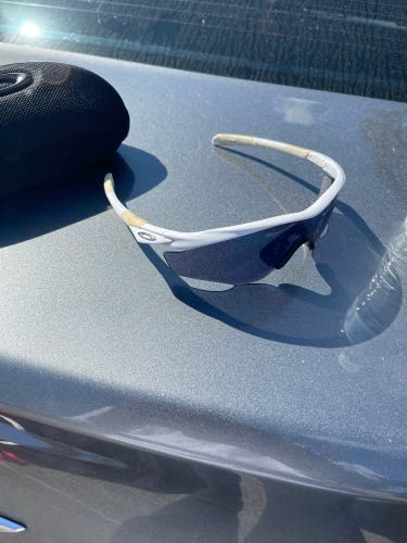 Men's Medium Oakley Radar Sunglasses