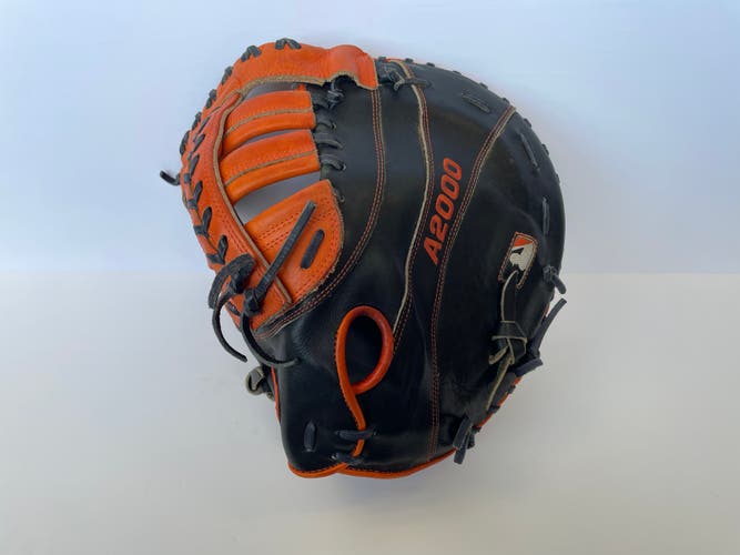 Used Wilson Left Hand Throw First Base A2000 Baseball Glove 12"