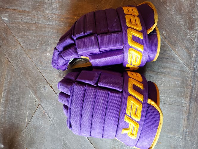 Used Bauer Supreme 2S Gloves 14" Pro Stock