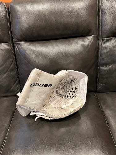 Bauer Ultrasonic Goalie Glove