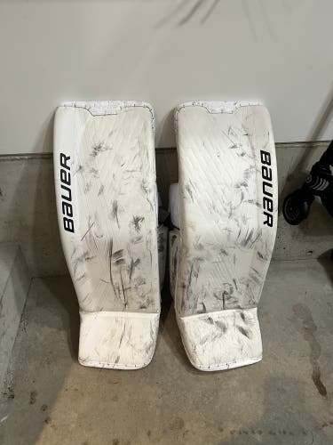 35" Bauer  Ultrasonic Goalie Leg Pads