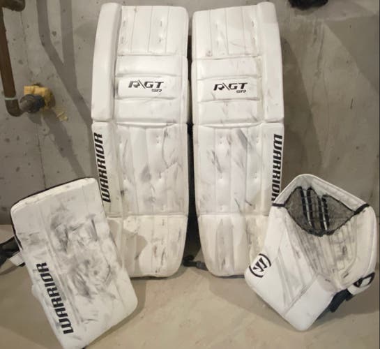 Used 35" Regular Warrior Ritual GT Goalie Full Set
