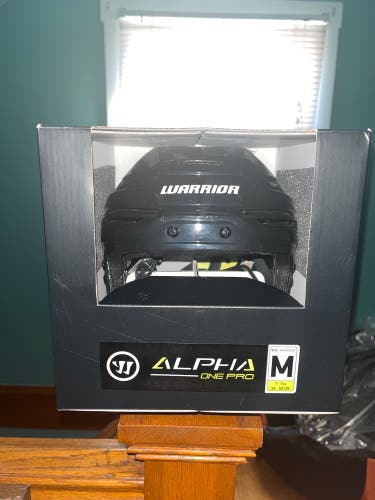 New Medium Warrior Alpha One Pro Helmet
