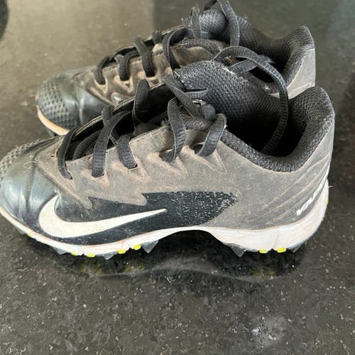 Black Youth Kid's Used Molded Cleats Nike vapor (Size 11US)