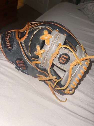 Infield 11.5" Baseball Glove
