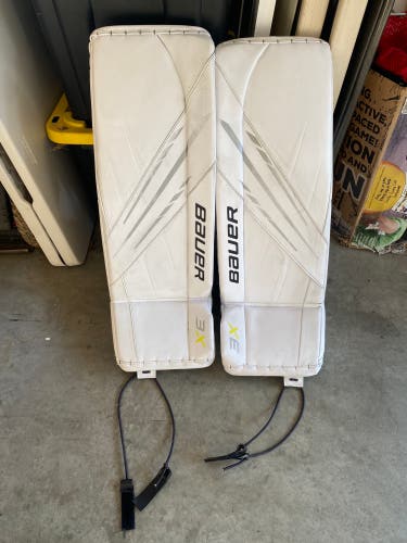 31" Bauer  Vapor 3X Goalie Leg Pads