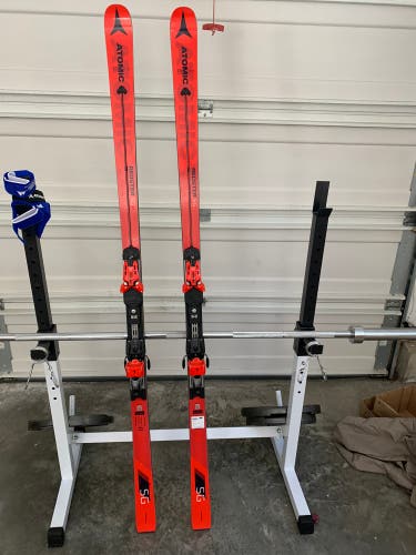 Atomic 2021 Redster SG 200 Skis with X16 bindings