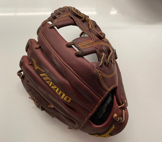 Infield 11.75" Baseball Glove