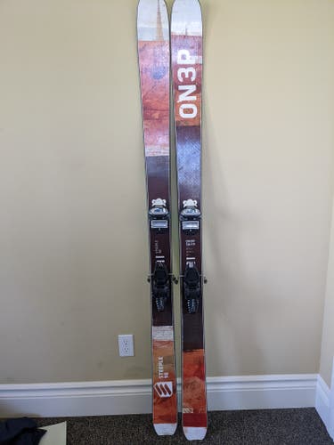 ON3P Steeple 98 184cm with Marker Griffons