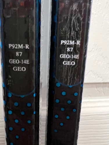 Pro Stock Nexus Geo, Right, P92M, 87flex, Custom Grip”tactile”