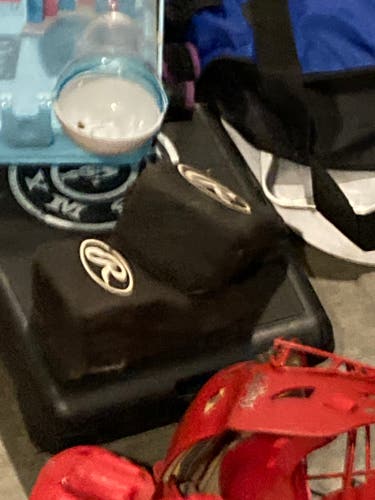Used Rawlings Knee Savers