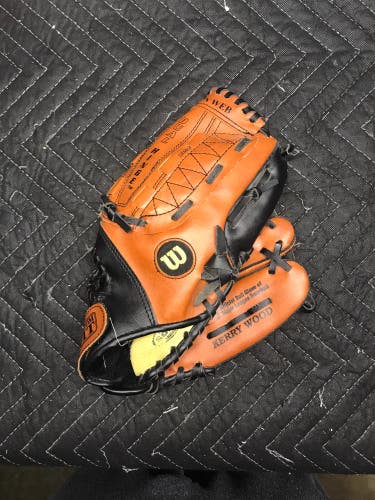 Broken In Wilson Kerry Wood Infield 11.5" Advisory Staff Baseball Glove
