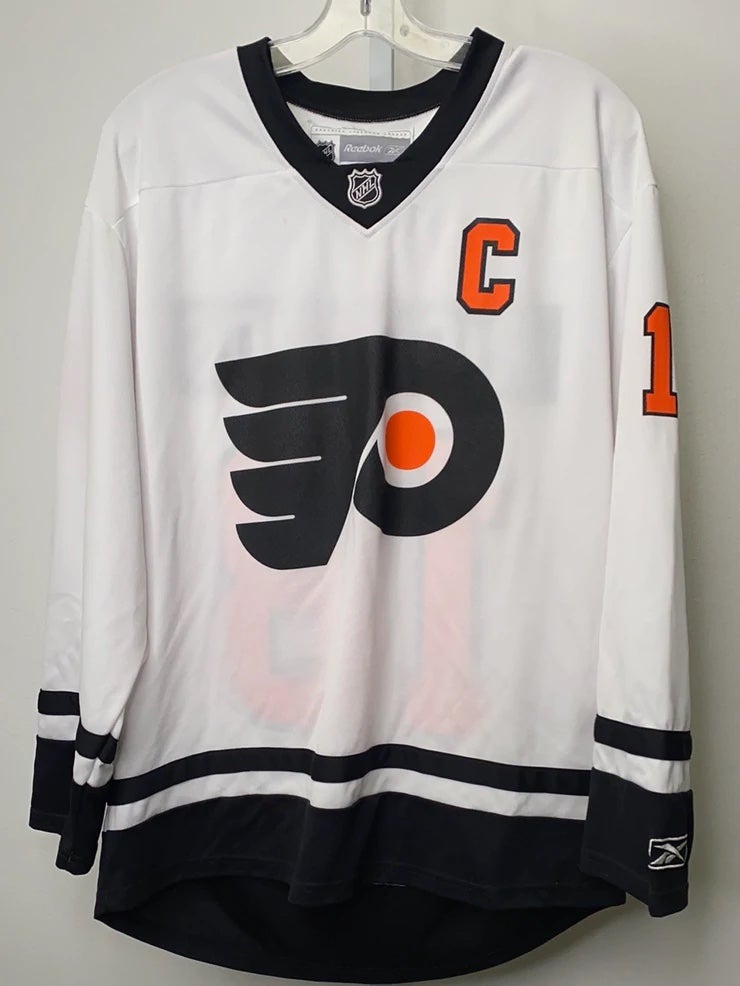 Mike Richards Philadelphia Flyers Game Worn Used Signed Jersey