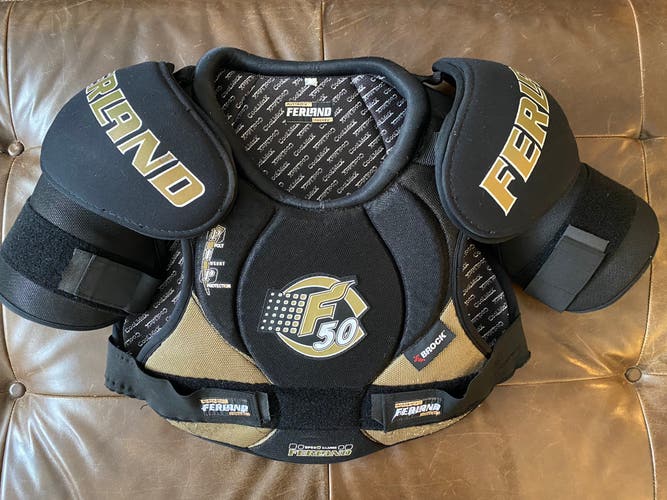 Ferland Hockey Shoulder Pads