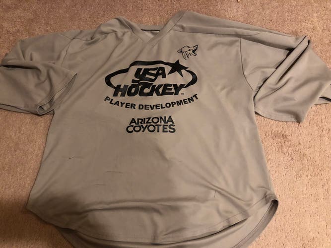 Arizona Coyotes USA Hockey Gray practice jersey 16 XL