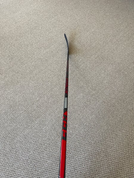 Senior Right Handed Ccm Jetspeed FT4 Pro Hockey Stick