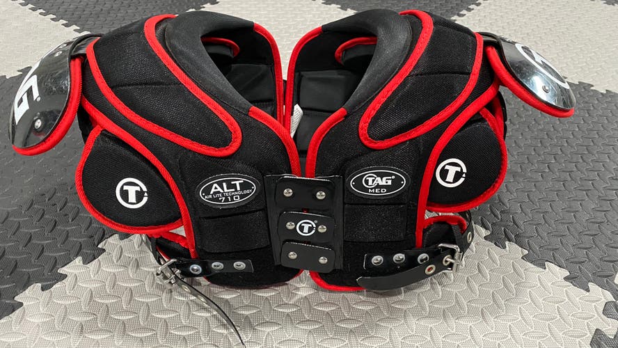 Adult Tag Air Lite 710 Med Football Shoulder pads