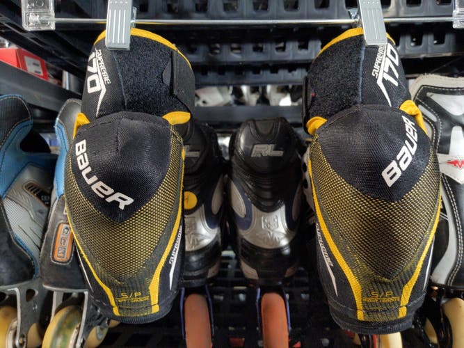 Used Small Bauer Supreme 170 Elbow Pads