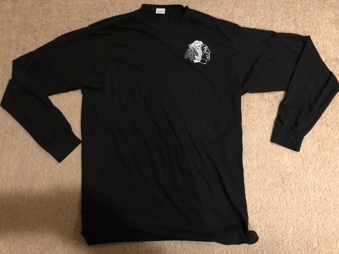 Chicago Blackhawks Hockey Black under shirt xl eagle