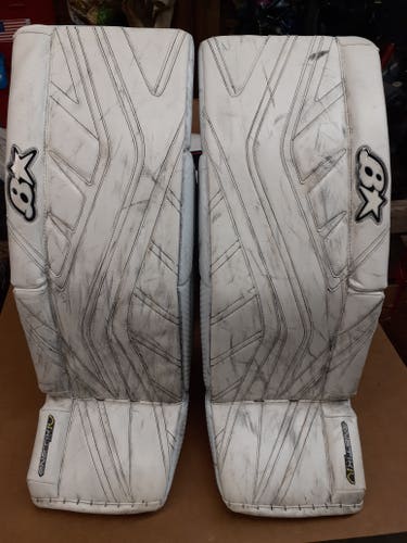 Used 34" Brian's GNETiK lV Goalie Leg Pads