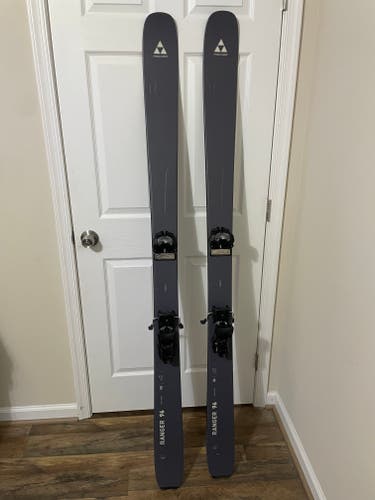 2023 Fischer Ranger 96 Skis, 180 w/Tyrolia Attack 14 Bindings