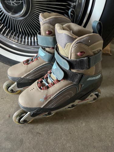 Bauer Wide Width Size 10 Xtra 55w Inline Skates
