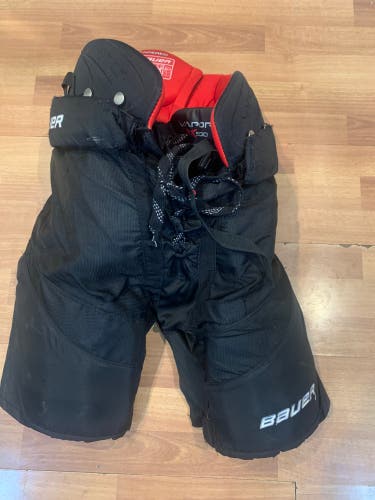 Junior XL Bauer Vapor X900 Hockey Pants