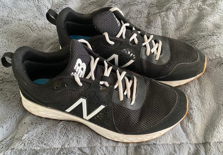 New Balance Turf baseball shoes