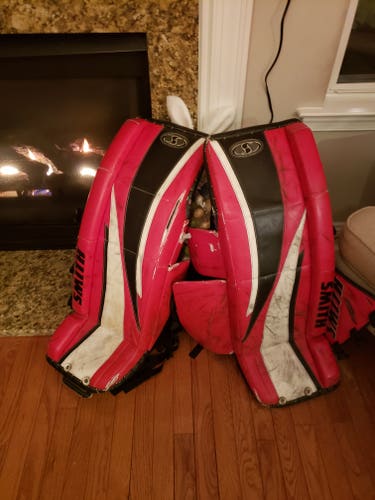 Used 32" Smith Goalie Leg Pads