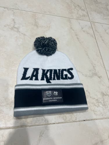 Star Wars Night mammoth LA Kings beanie