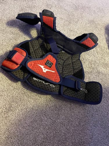 Mizuno Catcher's Set