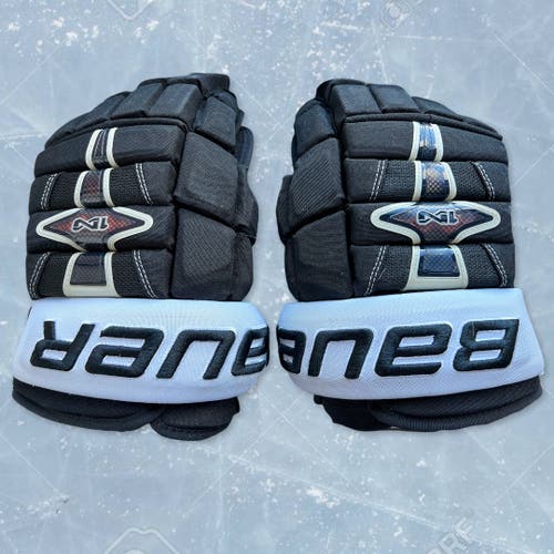 Bauer 13" Nexus 1N Gloves Pittsburgh Colorway (Black/white)