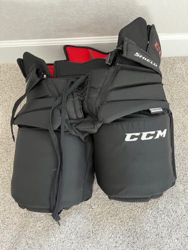 Senior Used Small CCM Extreme Flex Shield Hockey Goalie Pants