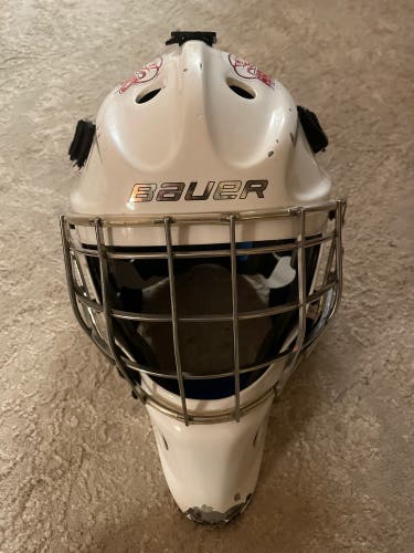 Senior Bauer NME 8 Goalie Mask
