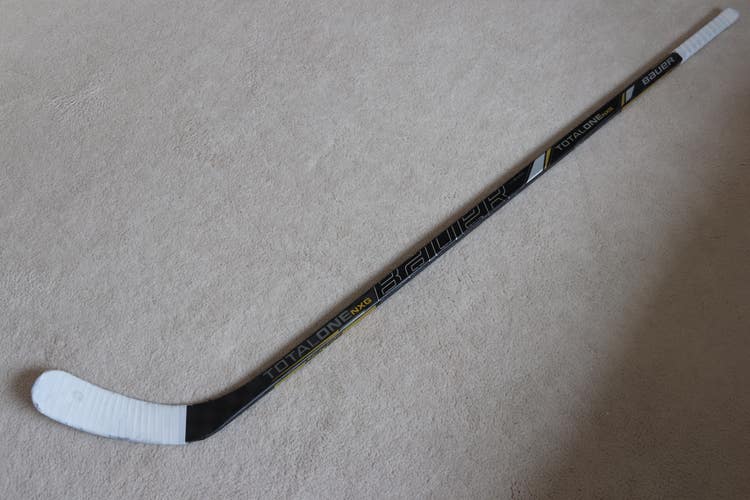 Bauer Supreme Total One NXG Hockey Stick - Right - 77 Flex