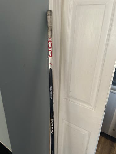 Senior Used Right Handed Bauer Vapor Hyperlite P88 70 Flex