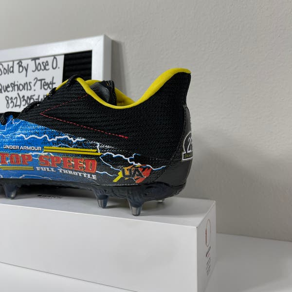 UNDER ARMOUR MENS BLUR LE MC RACE CAR FOOTBALL CLEATS SIZE 12.5