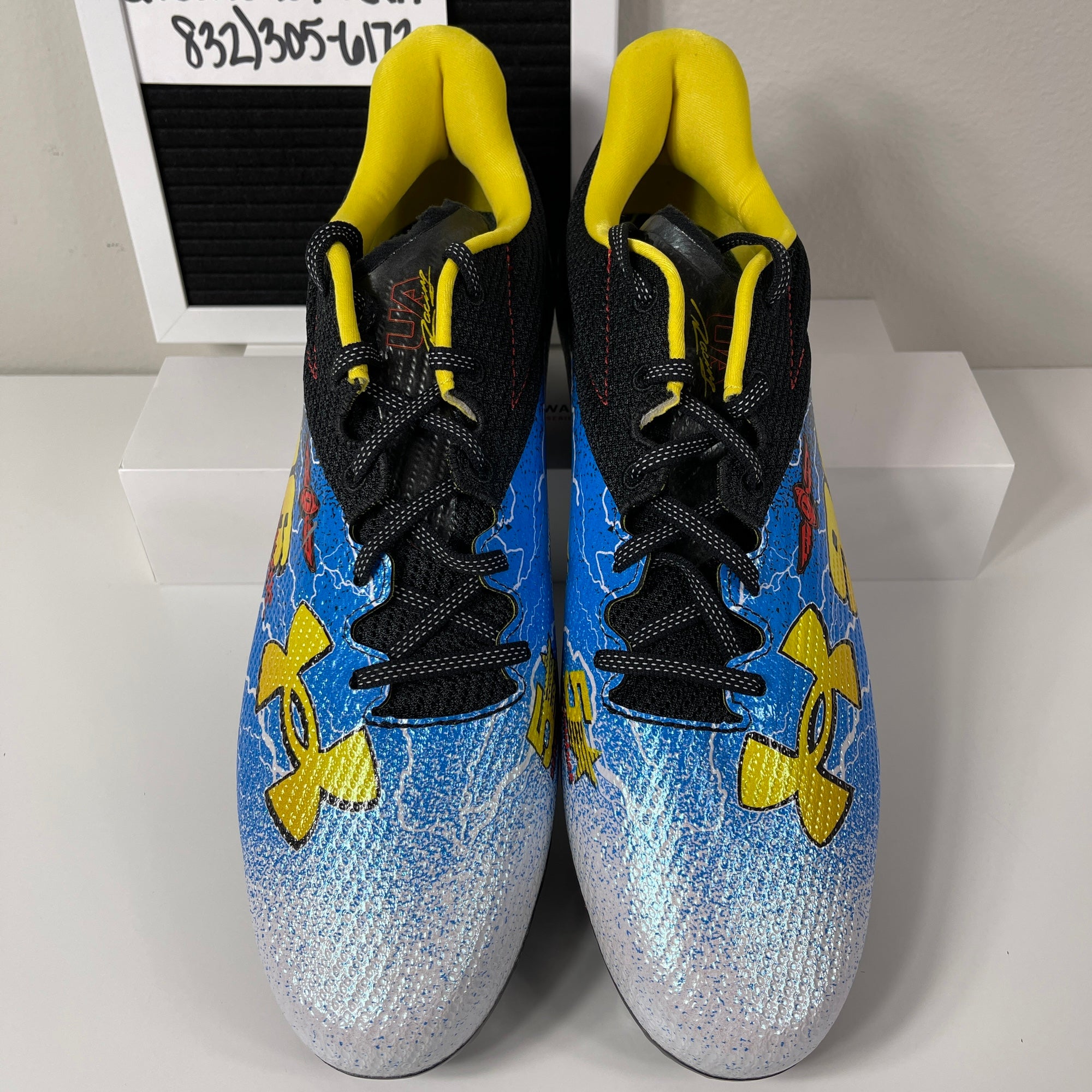 UNDER ARMOUR MENS BLUR LE MC RACE CAR FOOTBALL CLEATS SIZE