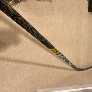 Bauer Supreme 2S Pro Right Hand Hockey Stick