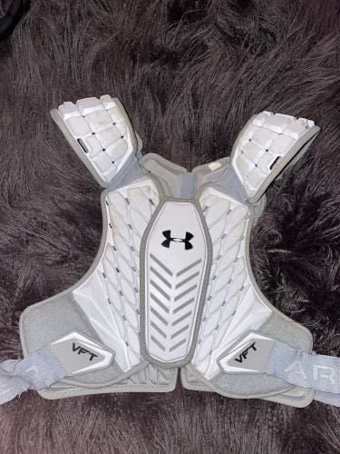UA Vft 3 + chest pads