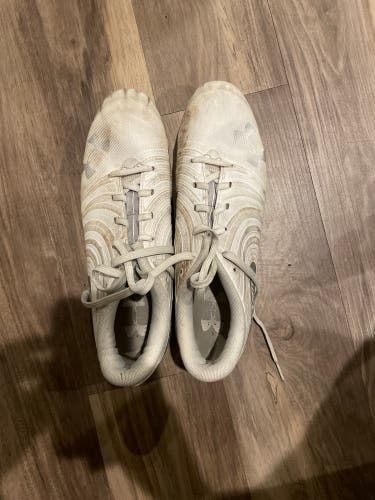 Used Under Armor White Nitro MC Cleats Size 10