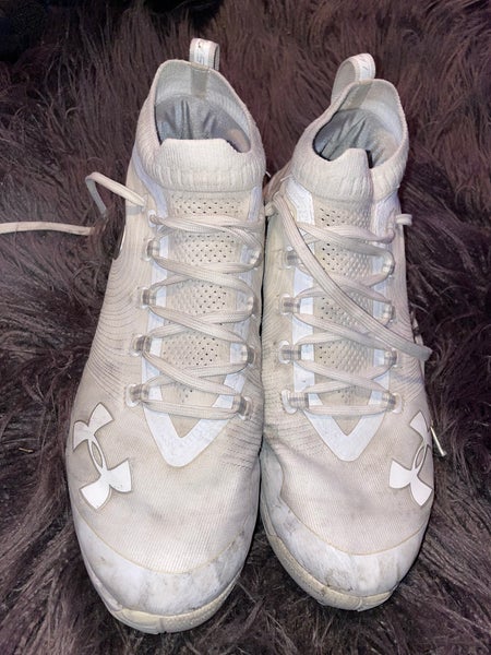 White Ua Men's Turf Cleats Low