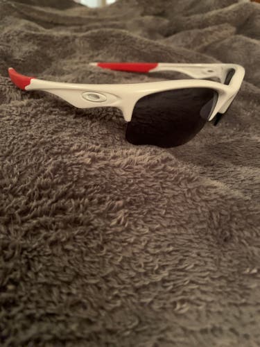 Unisex Small Oakley Sunglasses